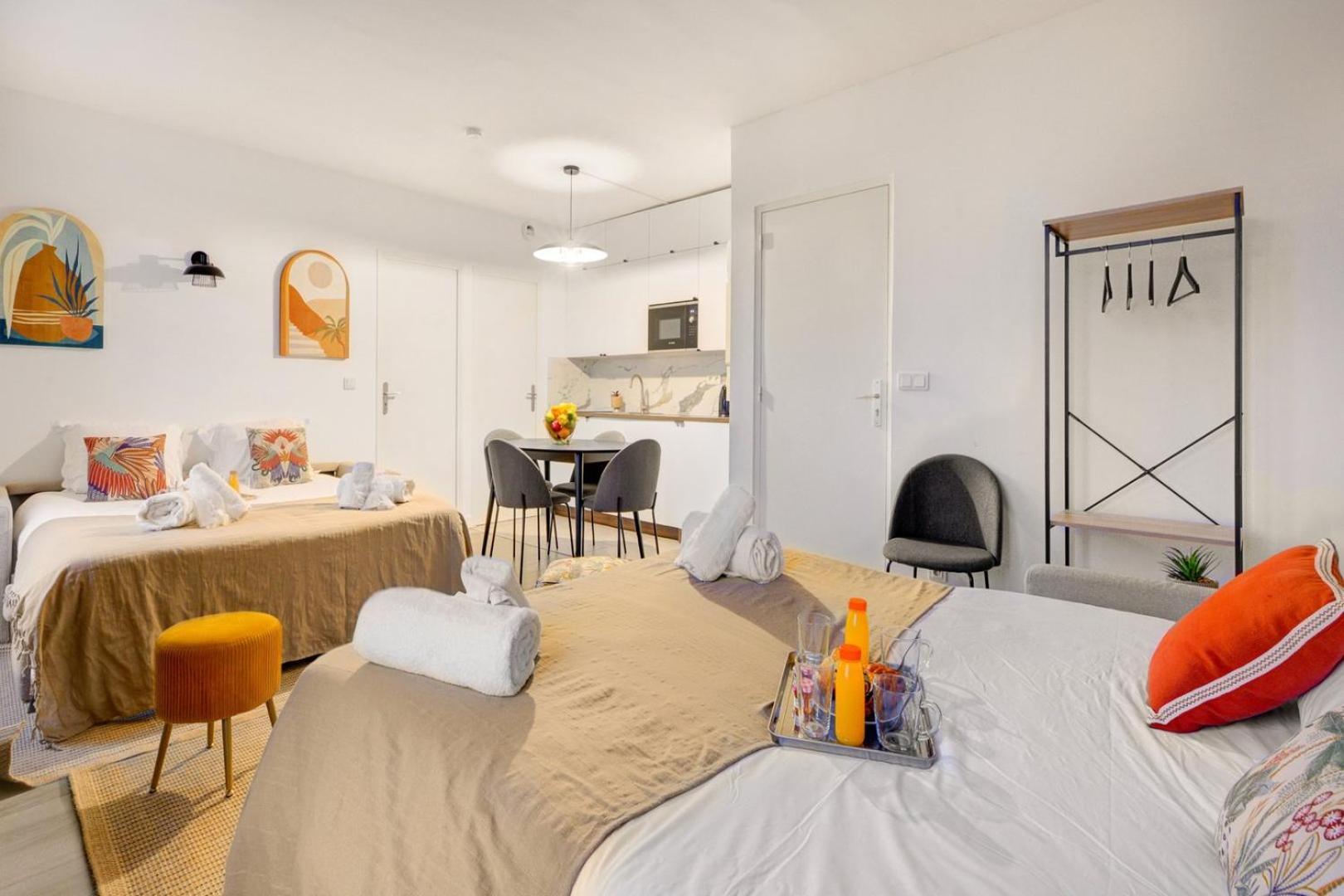 809 Suite Fantastic - Superb Apartment Bagnolet Buitenkant foto